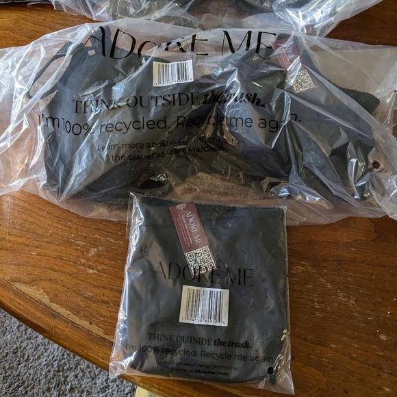 Adore Me Black Bra and Panty Set 36c, 34d - Picture 4 of 4